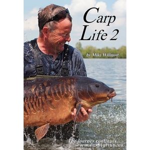 Essential Baits Kniha Carp Life 2